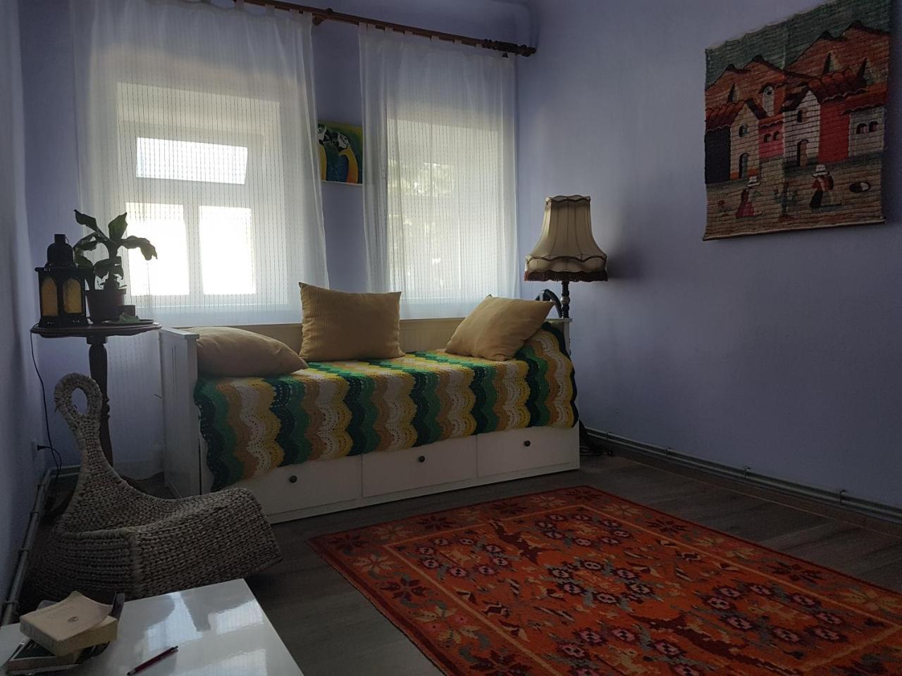 Ethnic House In Town Center Villa Кахул Екстериор снимка
